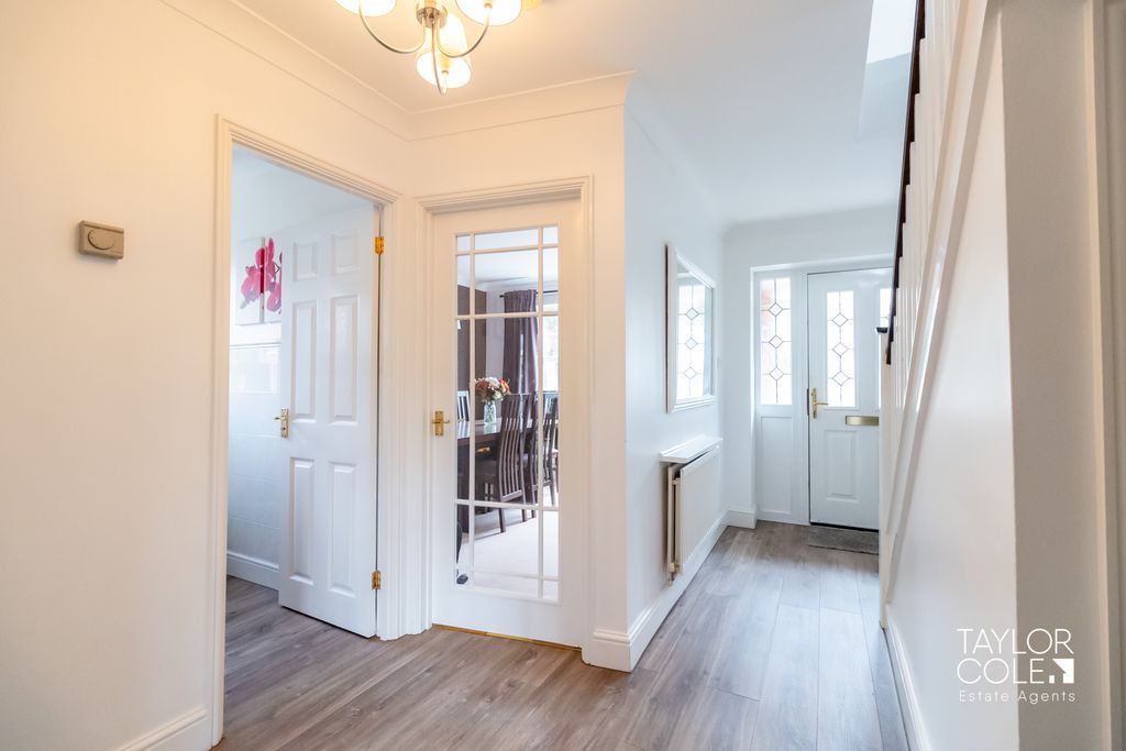 Additional image 3 of 4 bed detached house for saleKensington Drive, Tamworth B79