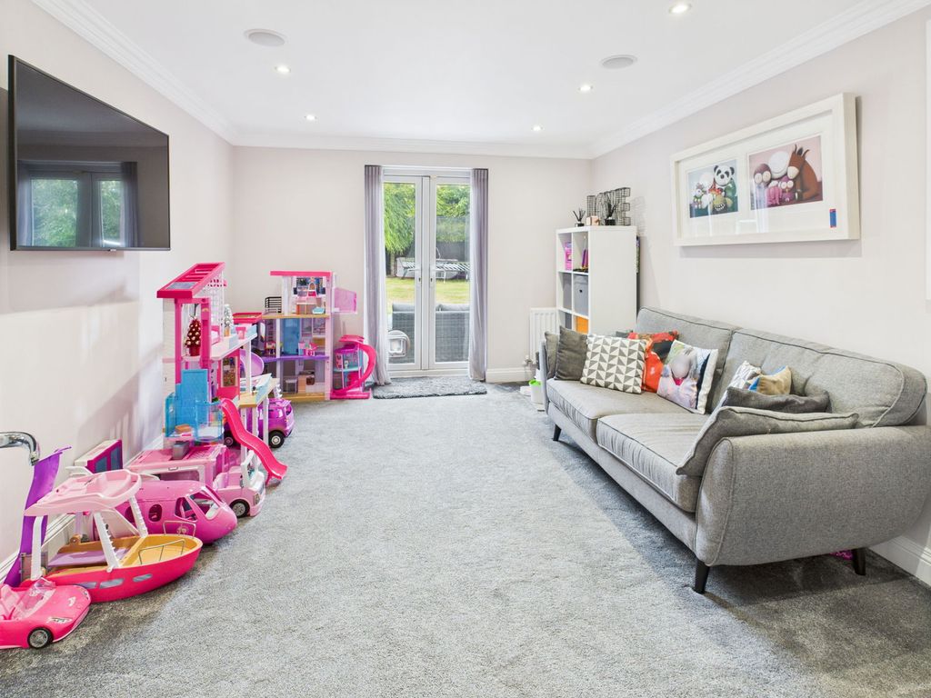 Additional image 19 of 5 bed detached house for saleKingsdown Close, Weston, Crewe CW2