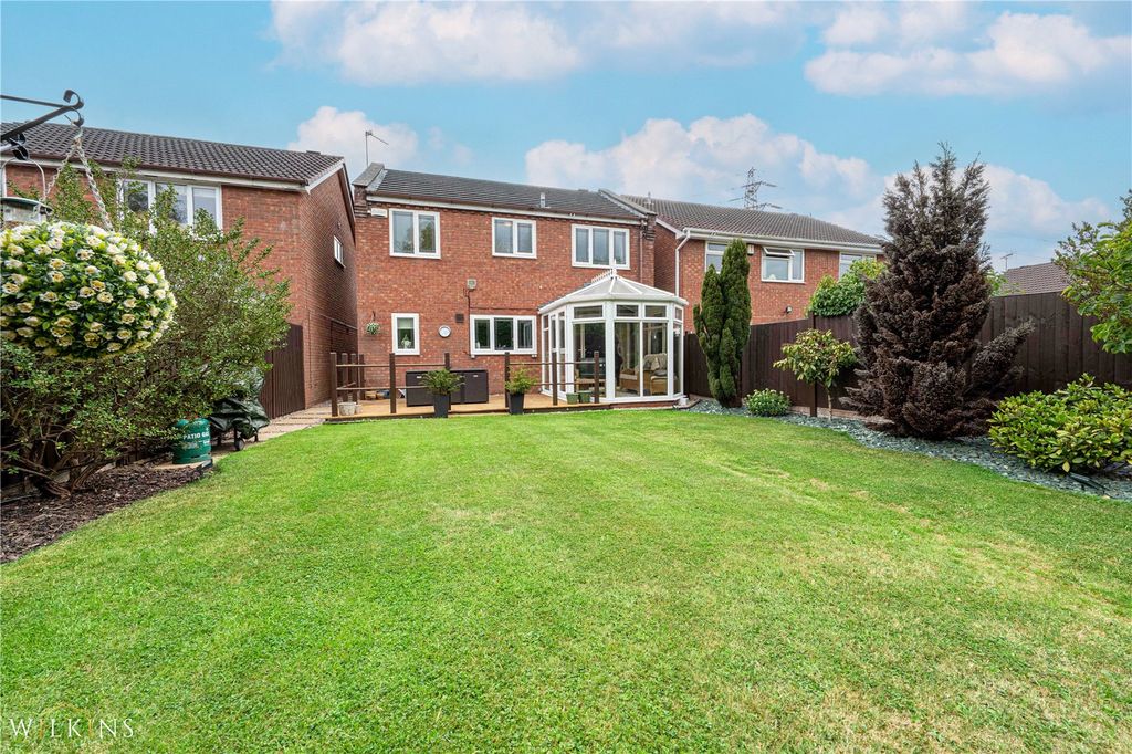 Additional image 30 of 4 bed detached house for saleLakeland Drive, Wilnecote, Tamworth, Staffordshire B77