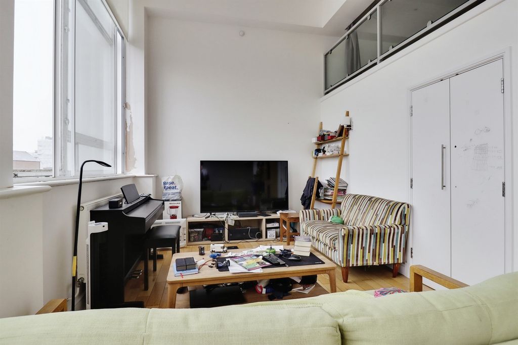 Additional image 11 of 2 bed flat for saleLee Street, Leicester LE1