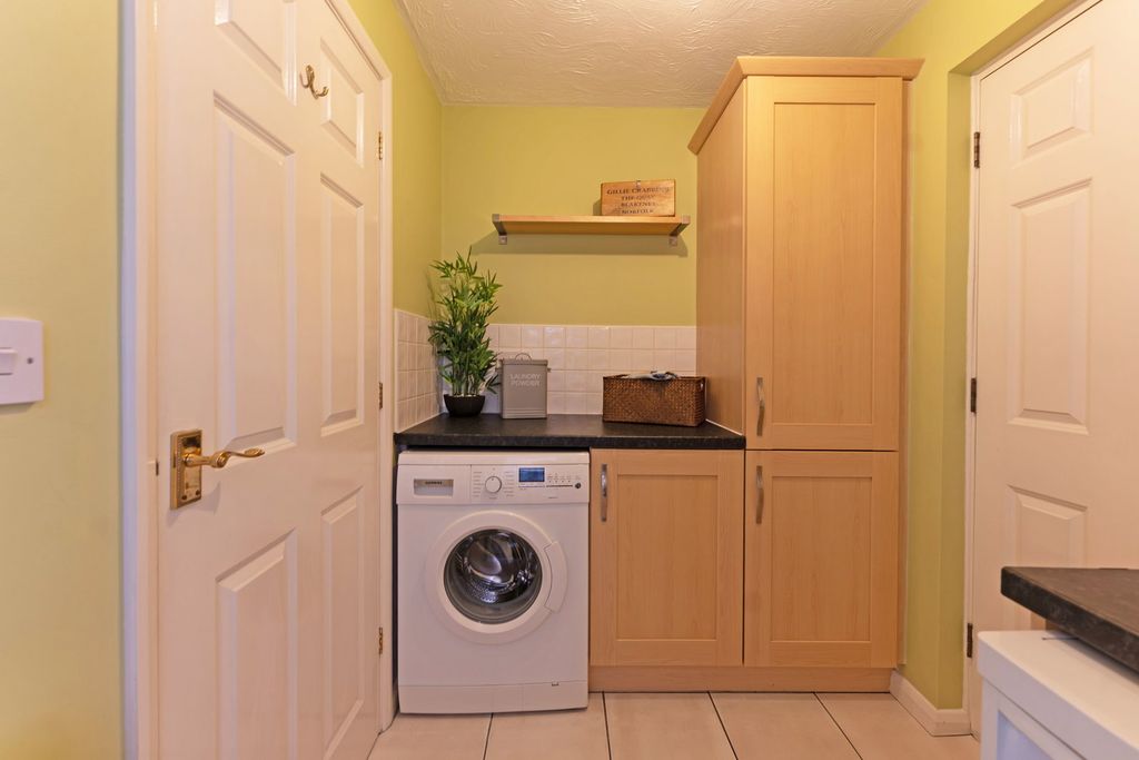 Additional image 9 of 4 bed detached house for saleSummers Way, Market Harborough, Leicestershire LE16