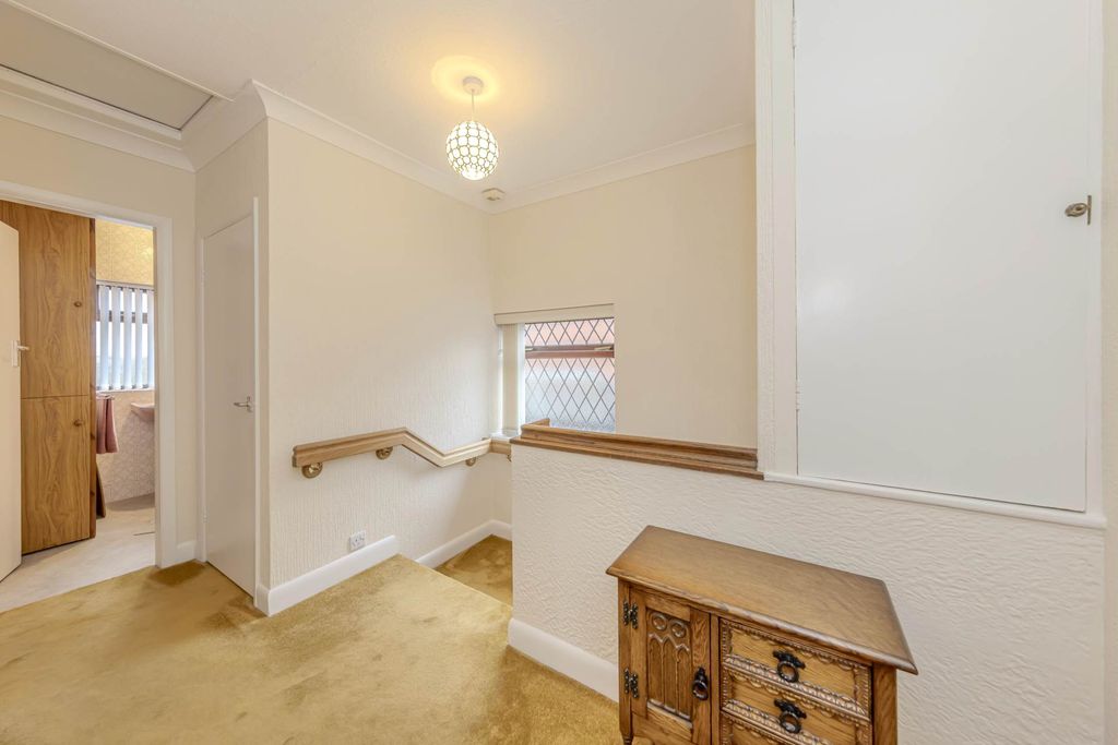 Additional image 13 of 4 bed detached house for saleChell Green Avenue, Stoke On Trent ST6