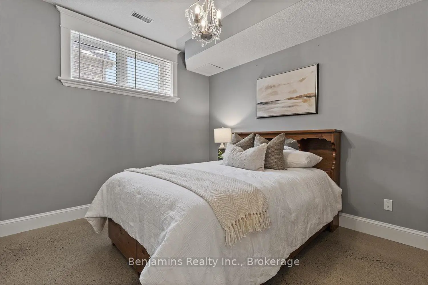 86 Canters Close