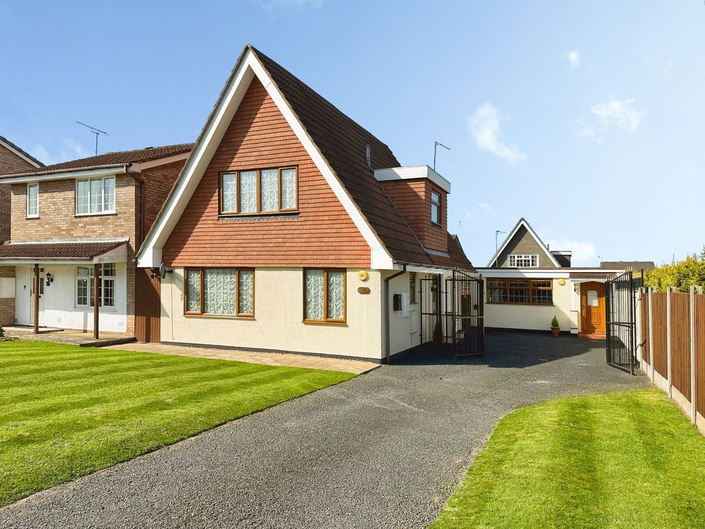 4 bed detached house for saleRichmond Drive, Perton, Perton, Wolverhampton WV6