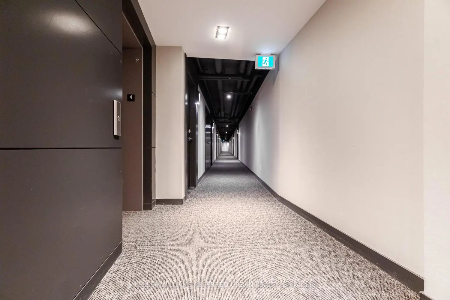 5260 Dundas Street C401