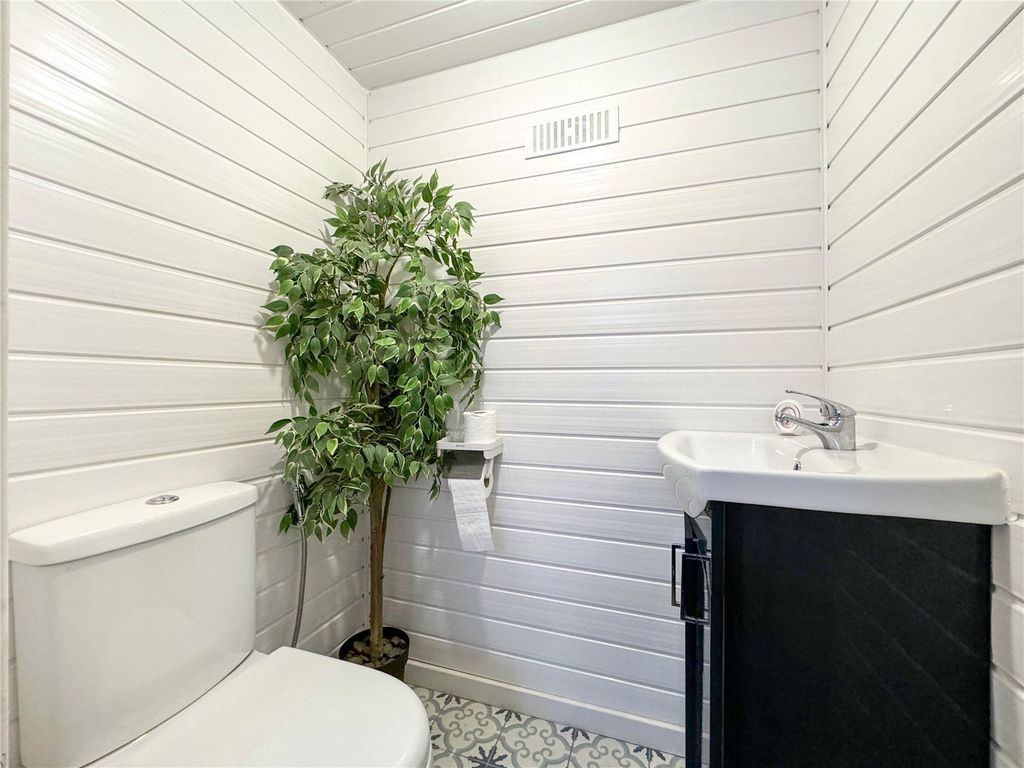 Additional image 16 of 3 bed semi-detached house for saleAylestone Drive, Leicester, Leicestershire LE2
