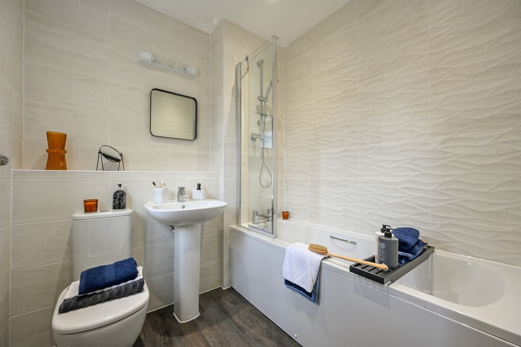 Additional image 10 of 3 bed terraced house for saleAbbey Wharf, Lockington Row, Leicester LE4