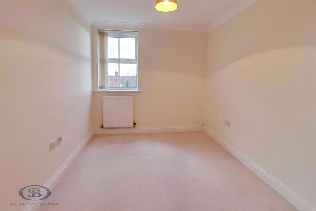 Additional image 31 of 3 bed flat for saleAshbourne Drive, Weston, Crewe CW2