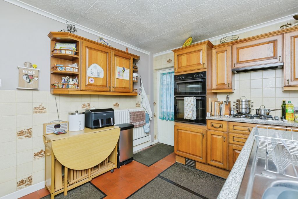 Additional image 6 of 3 bed semi-detached bungalow for saleHall Road, Leicester LE7