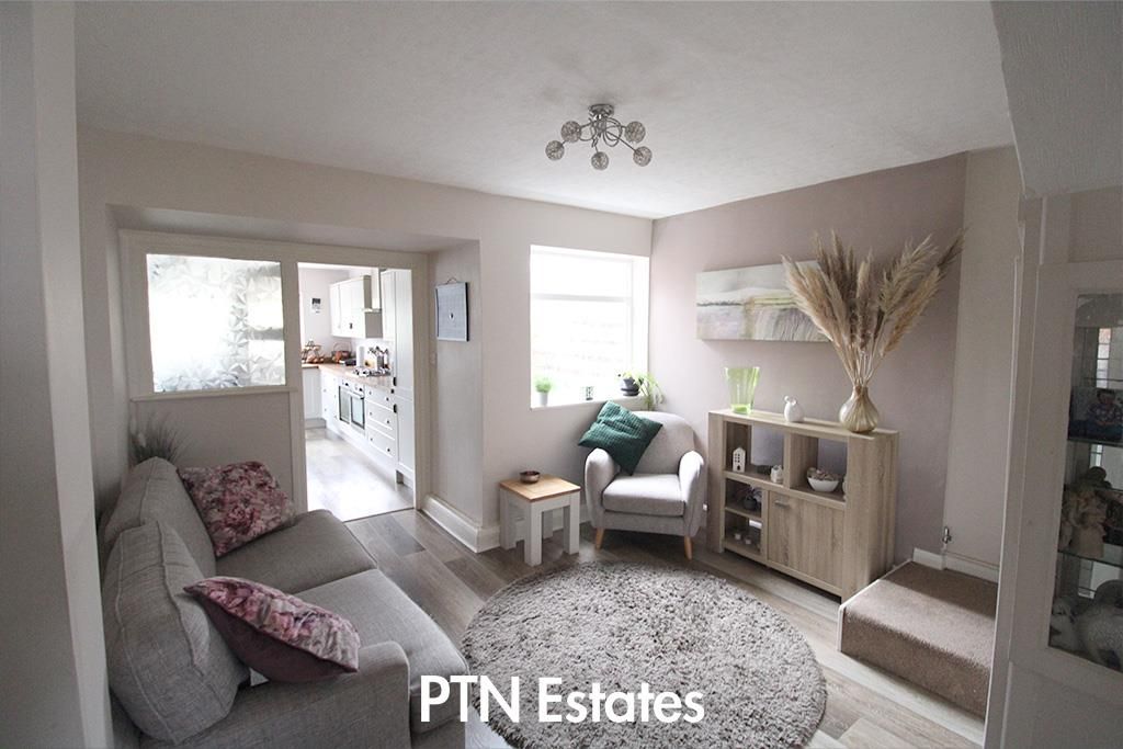 Additional image 2 of 5 bed semi-detached house for saleBramber Drive, Wombourne, Wolverhampton WV5