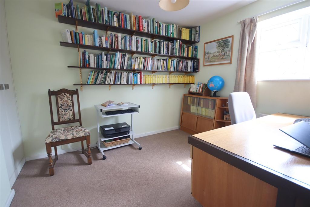Additional image 19 of 4 bed detached house for saleHedge Row, Chippenham SN15