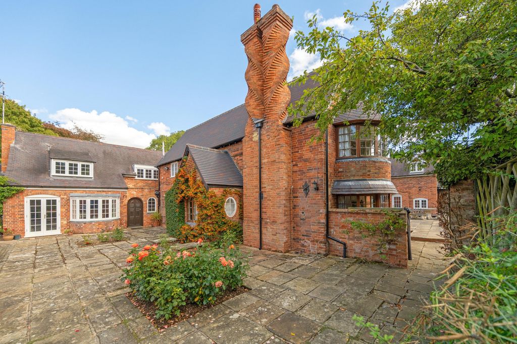 Additional image 37 of 7 bed country house for saleClifton Upon Dunsmore, Rugby, Warwickshire CV23