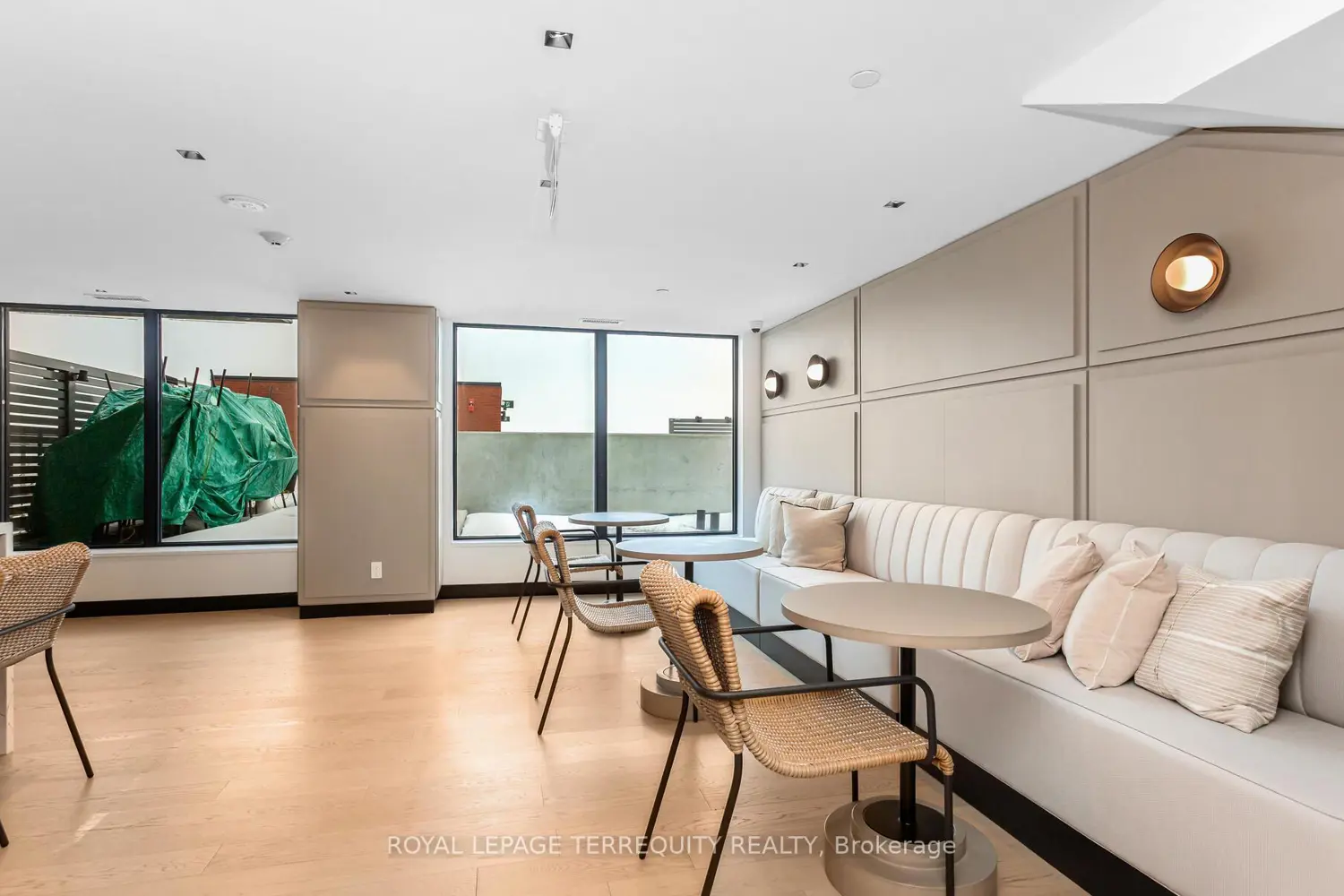 Additional image 7 of 3200 William Coltson Avenue 806