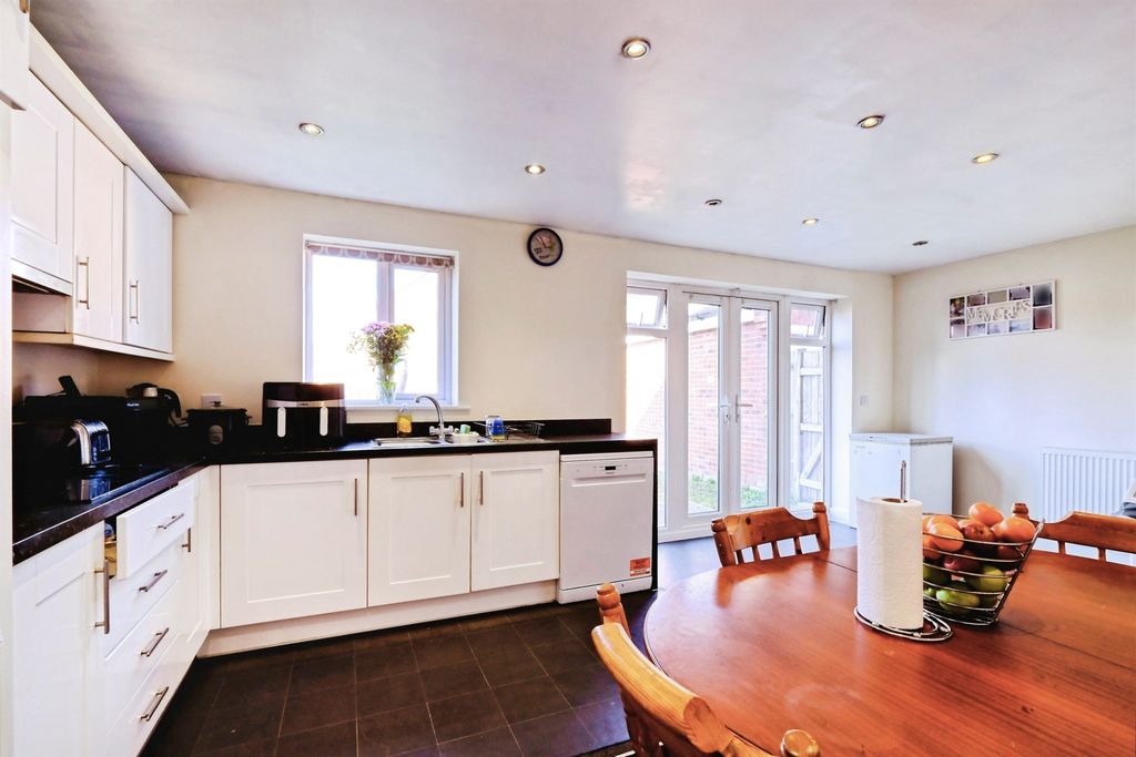 Additional image 7 of 4 bed detached house for saleHaragon Drive, Amesbury, Salisbury SP4