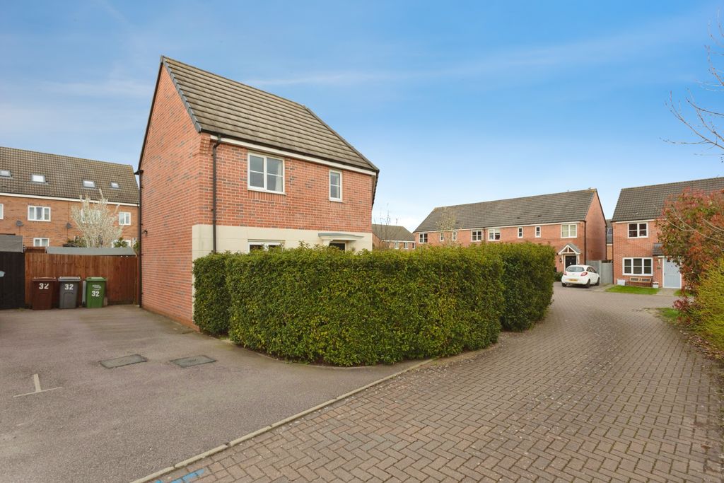 Additional image 2 of 3 bed semi-detached house for saleBrockington Road, Melton Mowbray LE13