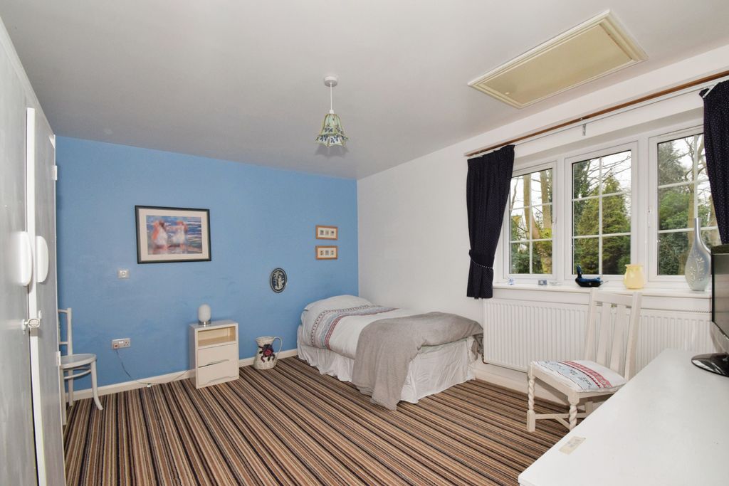 Additional image 22 of 3 bed detached house for saleThe Oval, Oadby, Leicester, Leicestershire LE2