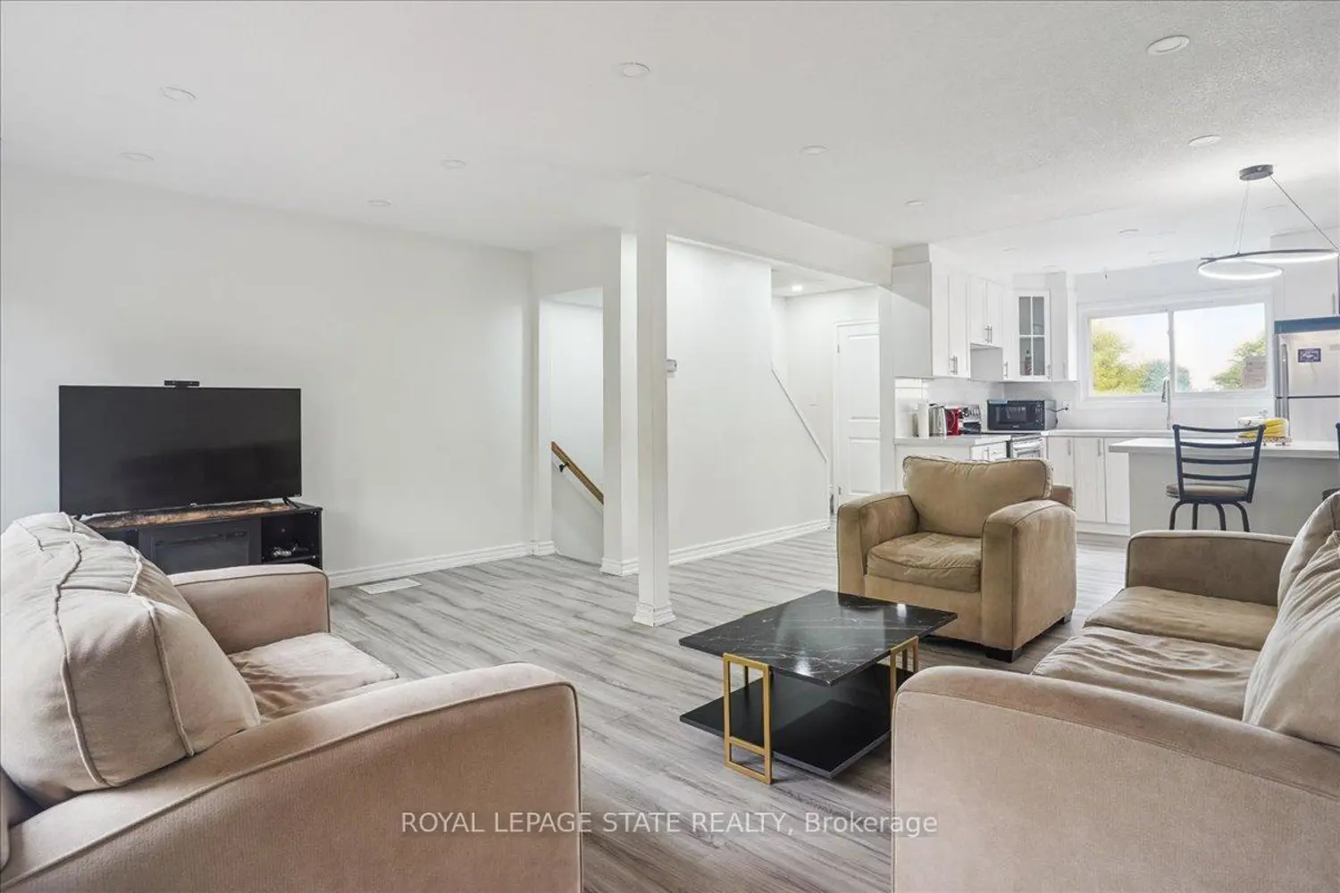 36 Greendale Drive 12