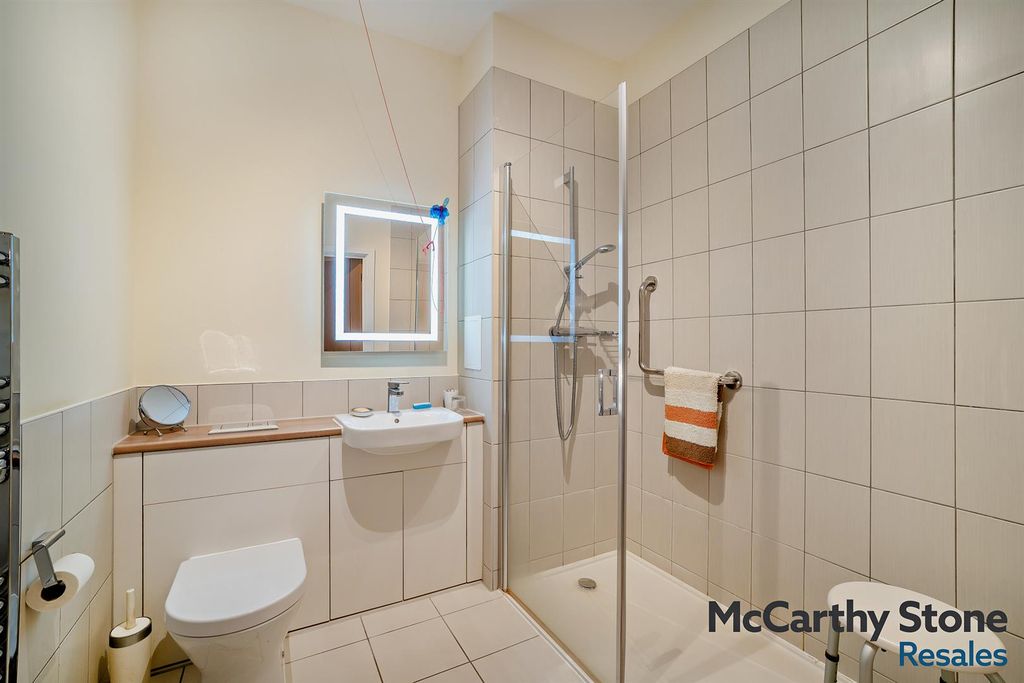 Additional image 6 of 1 bed flat for saleWaterford Place, Westmead Lane, Chippenham, Wiltshire SN15