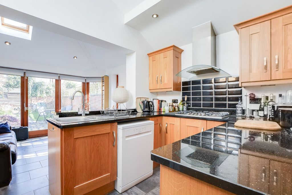 Additional image 12 of 3 bed terraced house for salePortland Road, Clarendon Park, Leicester LE2