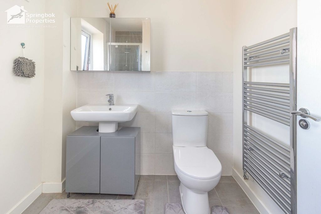 Additional image 13 of 4 bed town house for saleSoar Lane, Leicester, Leicestershire LE3
