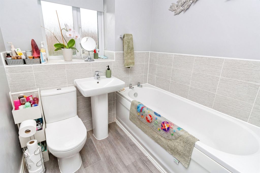Additional image 14 of 4 bed detached house for saleWinnow Avenue, Stafford ST16