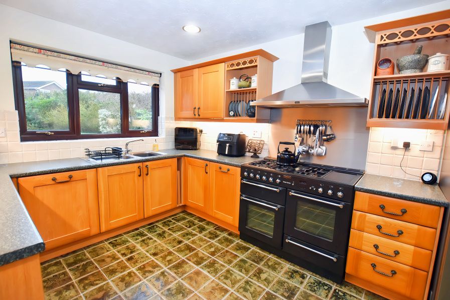Additional image 8 of 5 bed detached house for saleBracken Avenue, Loggerheads TF9