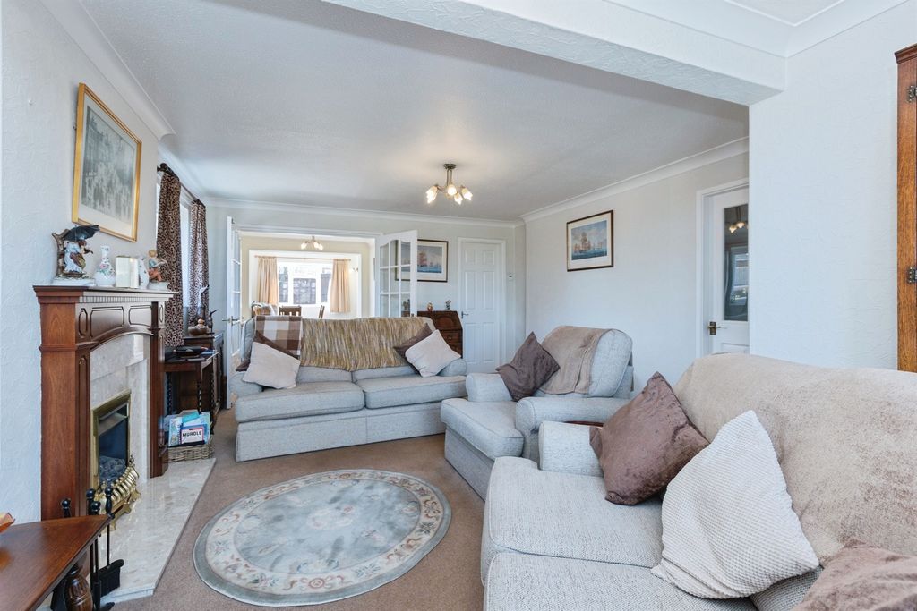 Additional image 2 of 3 bed detached house for saleThurlaston Lane, Earl Shilton, Leicester LE9