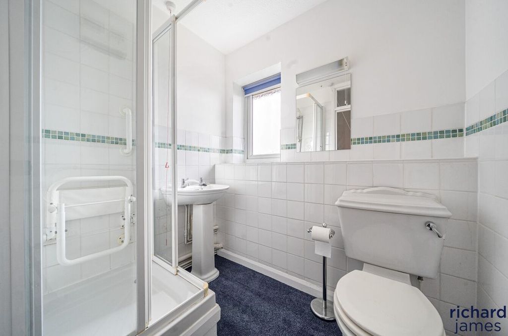 Additional image 8 of 1 bed flat for saleThe Mulberrys, Royal Wootton Bassett SN4