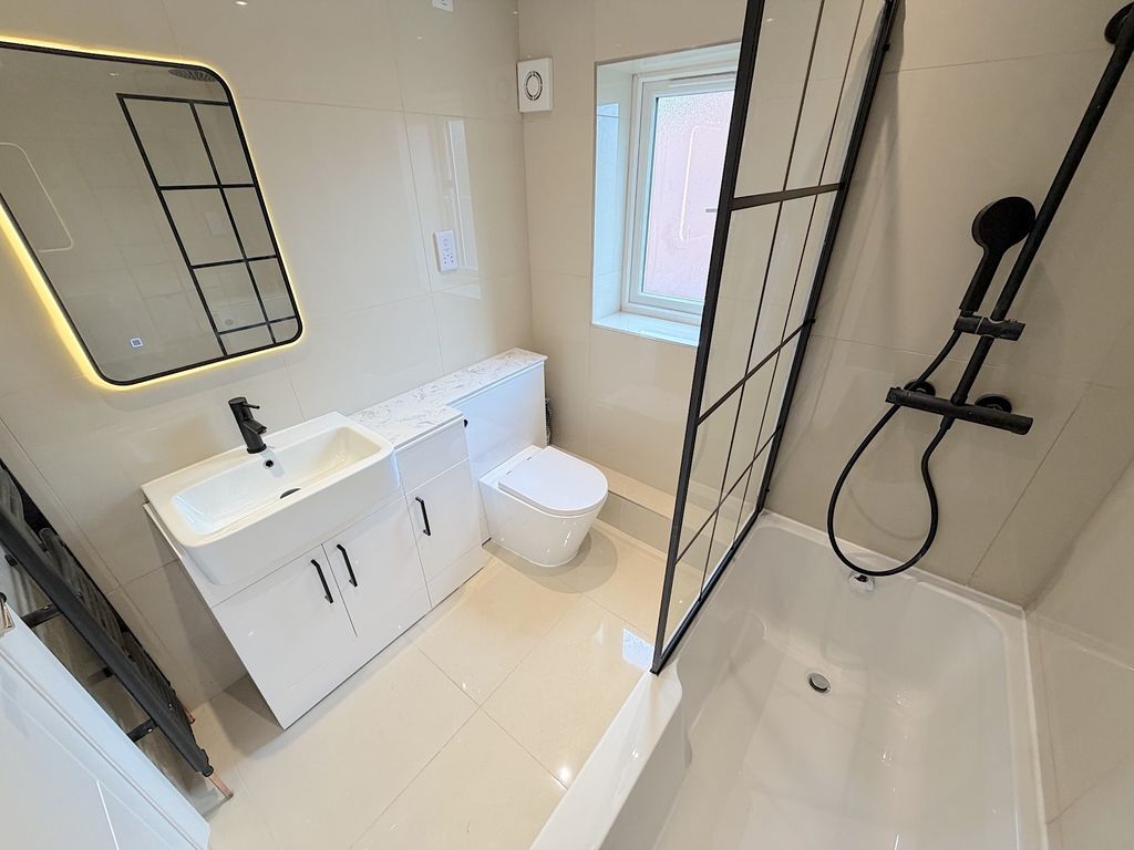 Additional image 12 of 2 bed semi-detached house for saleLavender Close, Pendeford, Wolverhampton WV9