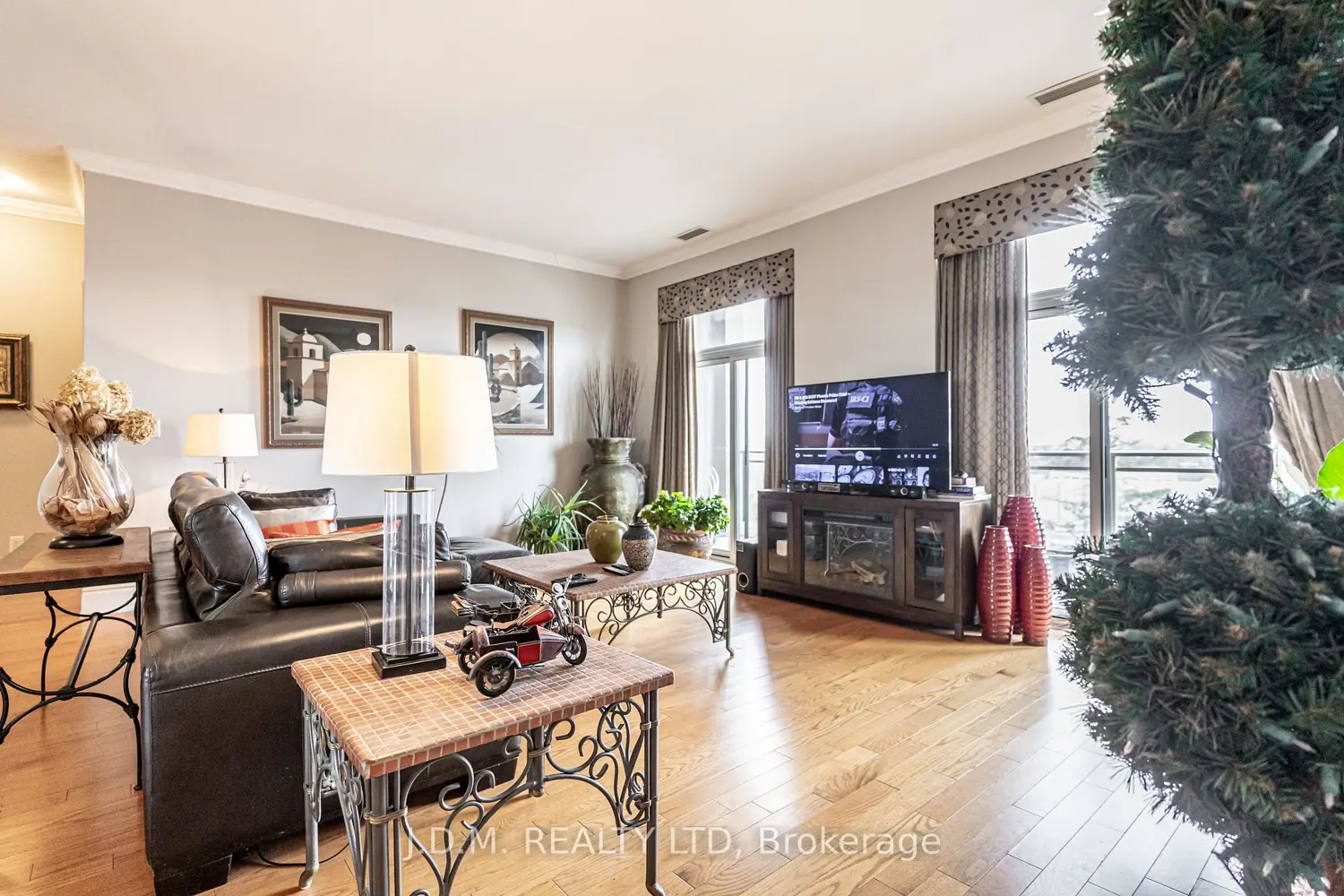Additional image 15 of 281 Woodbridge Avenue 621