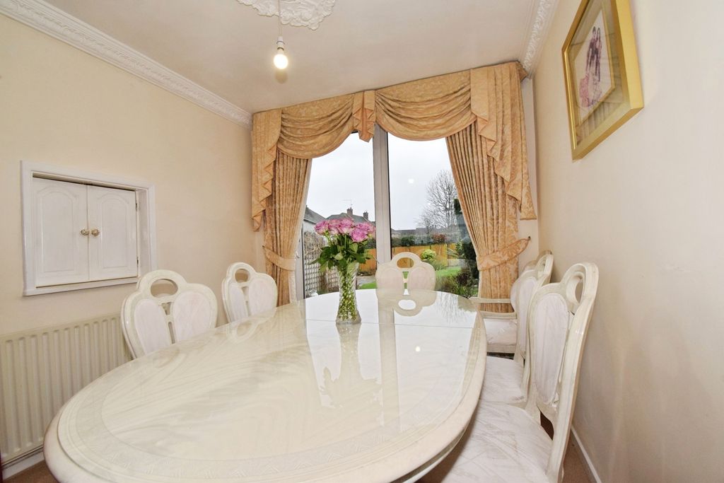 Additional image 5 of 3 bed semi-detached house for saleDenegate Avenue, Birstall, Leicester, Leicestershire LE4