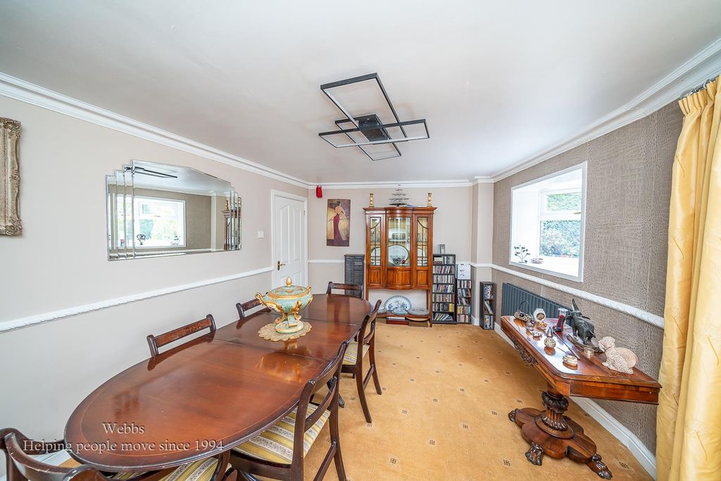 Additional image 12 of 4 bed detached house for salePool Close, Shareshill, Wolverhampton WV10
