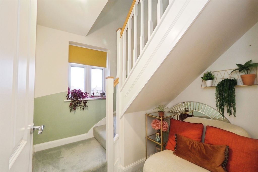 Additional image 15 of 3 bed semi-detached house for saleBrookes Crescent, Hugglescote, Coalville LE67
