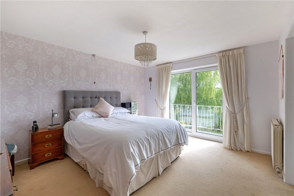 Additional image 10 of 5 bed detached house for saleSouthward Lane, Aldbourne, Marlborough, Wiltshire SN8