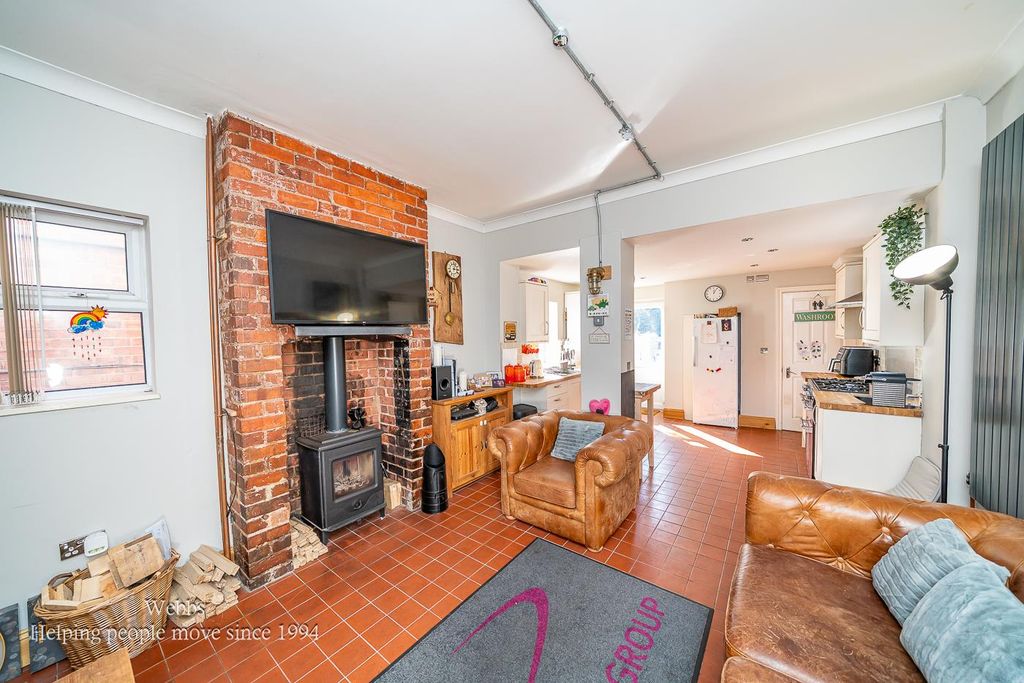 Additional image 11 of 4 bed semi-detached house for saleCoppice Lane, Cheslyn Hay, Walsall WS6