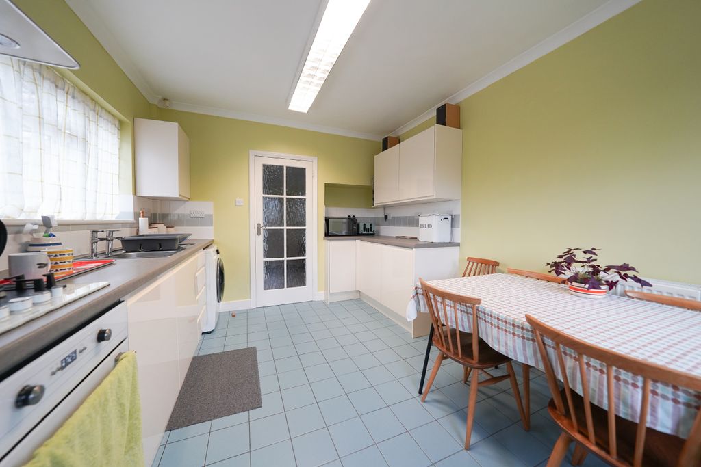 Additional image 7 of 2 bed detached bungalow for salePercy Street, Braunstone, Leicester, Leicestershire LE3