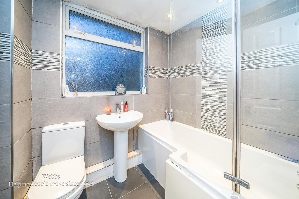 Additional image 7 of 3 bed semi-detached house for saleOrchard Avenue, Cannock WS11