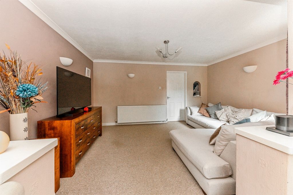 Additional image 6 of 3 bed semi-detached house for saleNewham Road, Stamford PE9