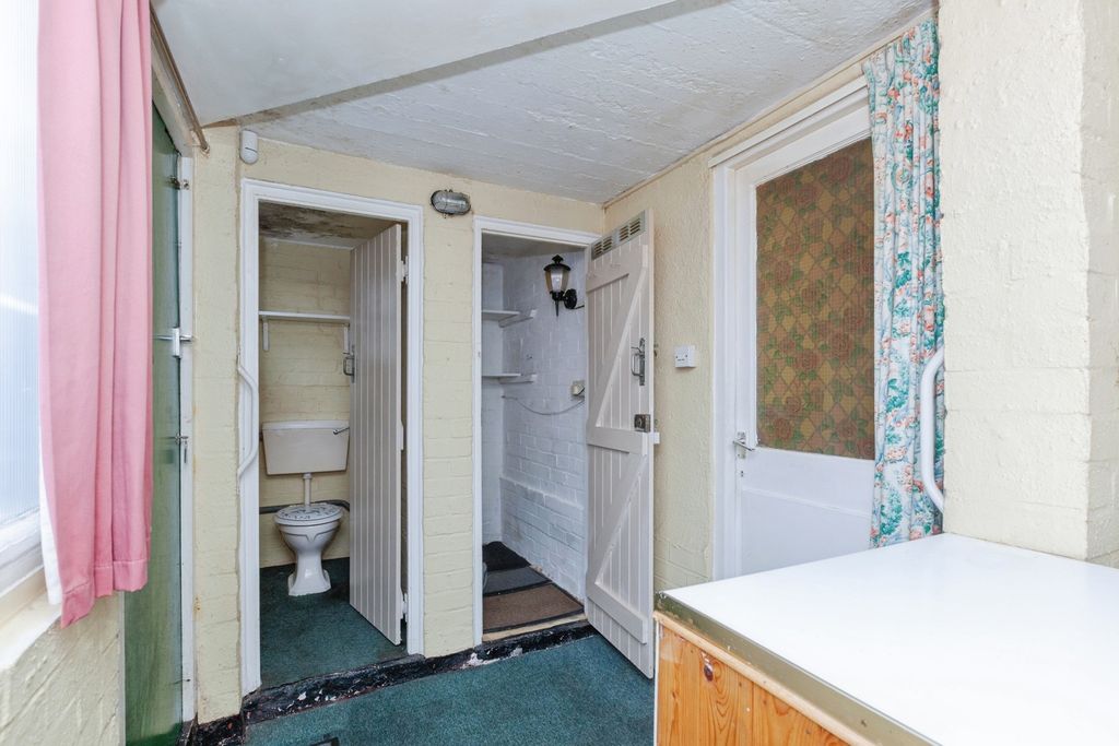 Additional image 8 of 3 bed semi-detached house for saleHarringworth Road, Leicester, Leicestershire LE5