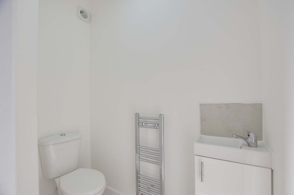 Additional image 8 of 3 bed terraced house for saleGipsy Lane, Leicester LE4