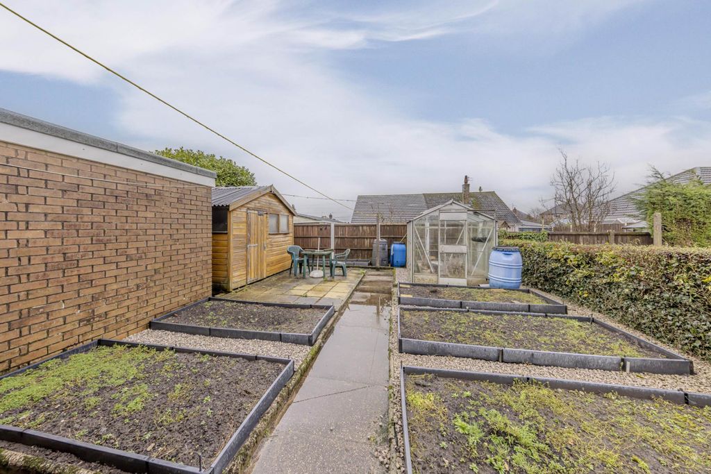 Additional image 16 of 3 bed bungalow for salePark Drive, Werrington, Stoke On Trent ST9