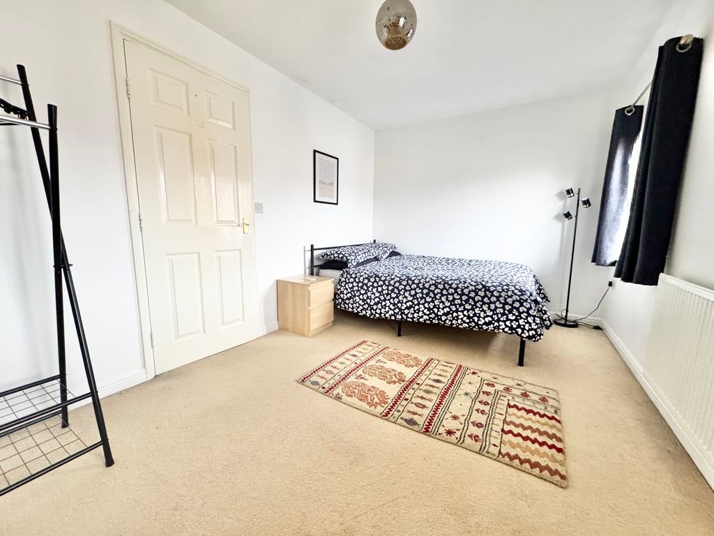 Additional image 16 of 3 bed town house for saleDarwin Crescent, Loughborough LE11