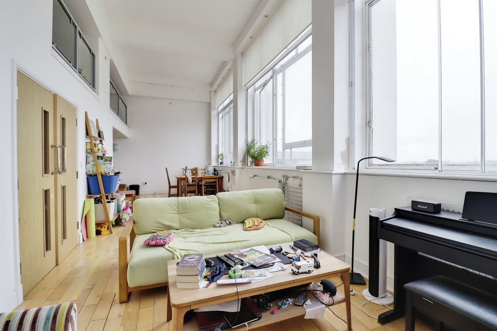 Additional image 7 of 2 bed flat for saleLee Street, Leicester LE1