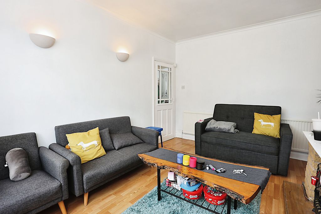 Additional image 4 of 3 bed semi-detached house for saleCartwright Street, Loughborough, Leicestershire LE11