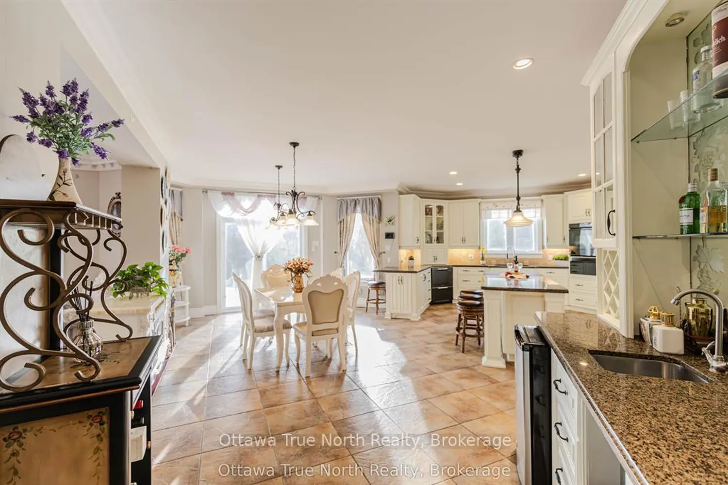 Additional image 4 of 5884 Earlscourt Crescent