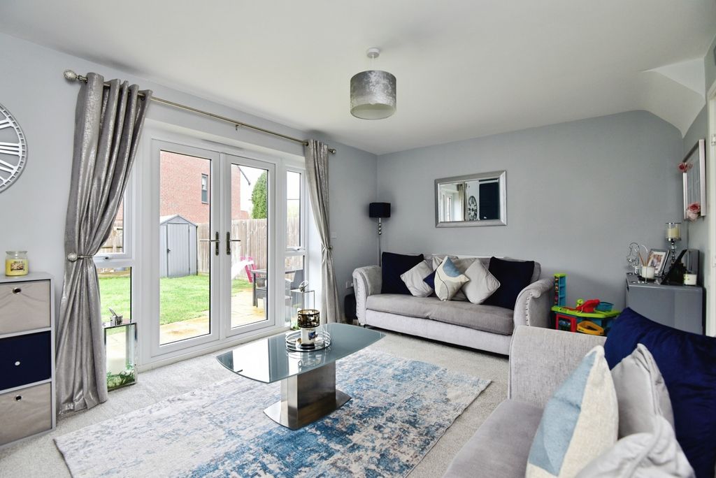 Additional image 2 of 3 bed semi-detached house for saleFell Avenue, Newcastle, Staffordshire ST5