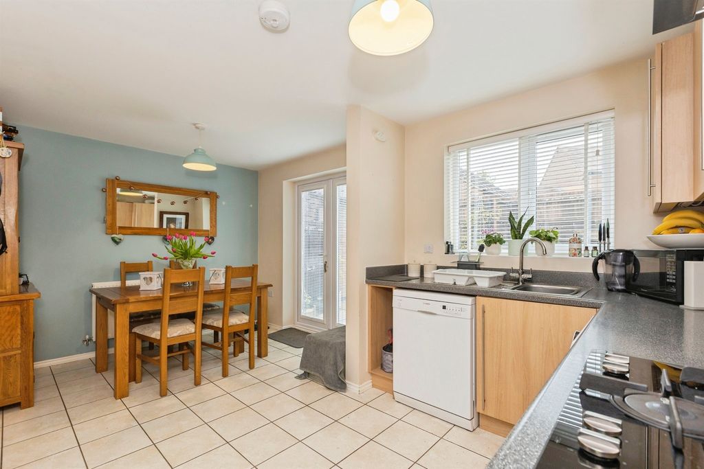 Additional image 7 of 3 bed semi-detached house for saleParry Close, Earl Shilton, Leicester LE9