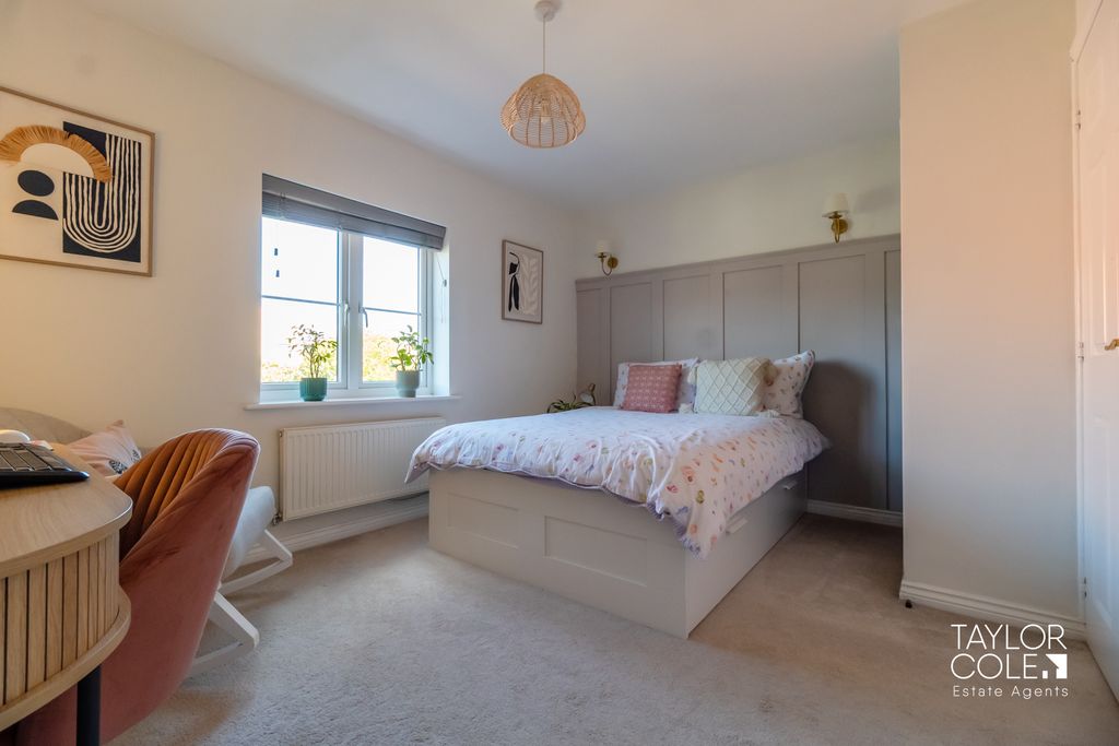 Additional image 16 of 3 bed terraced house for saleCroft Avenue, Tamworth B79