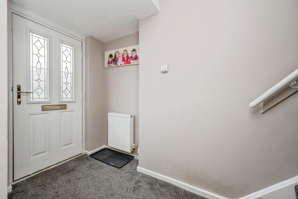 Additional image 2 of 3 bed semi-detached house for saleDama Road, Fazeley, Tamworth B78