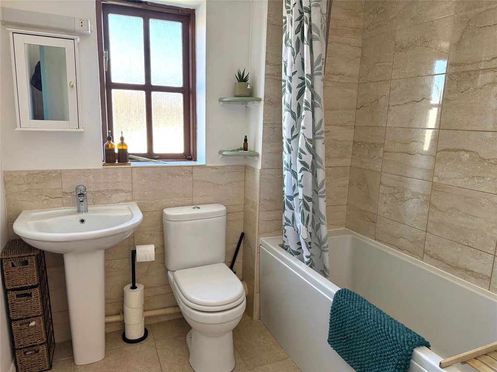 Additional image 9 of 1 bed end terrace house for saleCroscombe Gardens, Frome, Somerset BA11